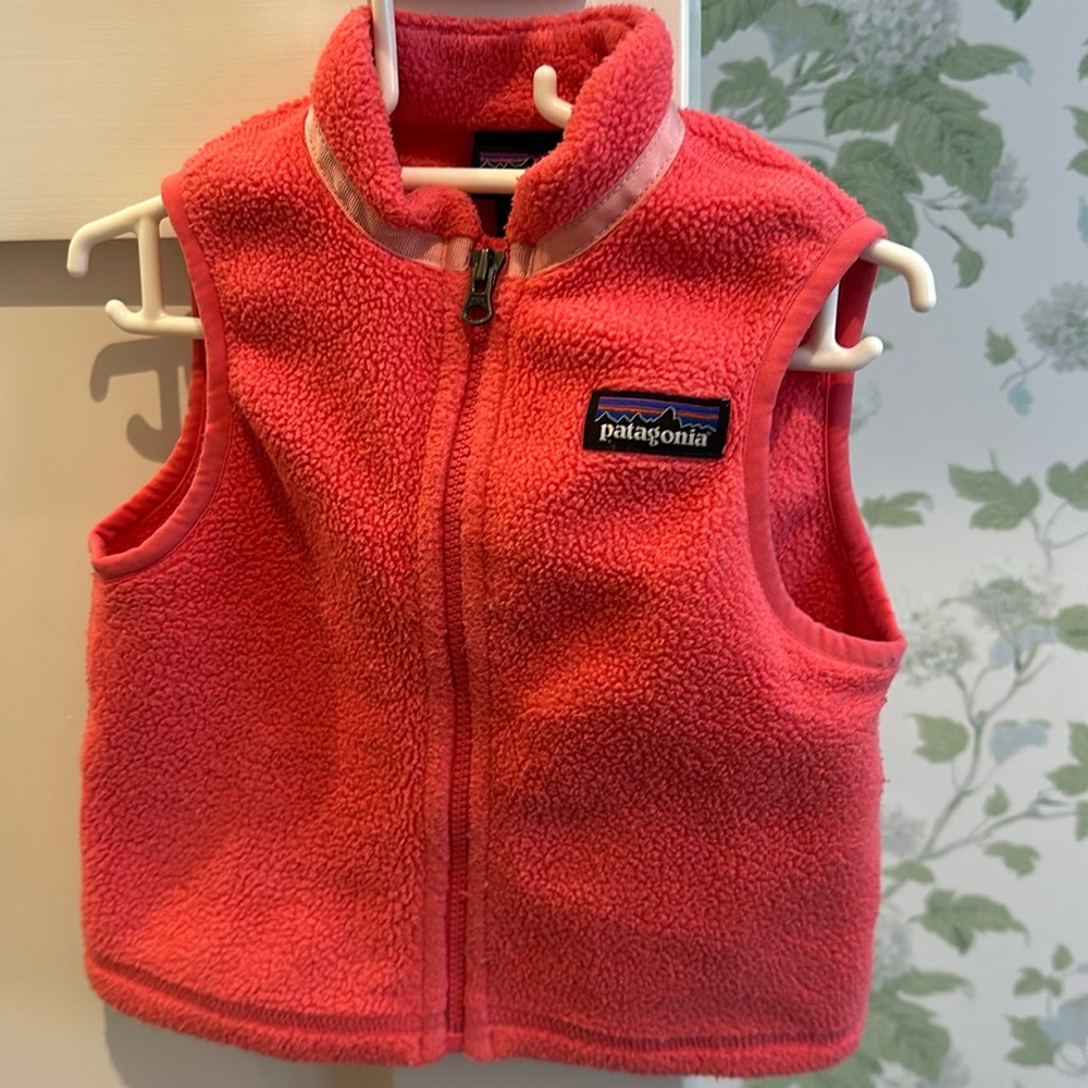 Patagonia pink baby fleece vest